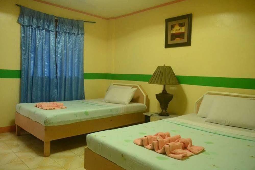 Alliyah'S Beach Resort Balabag  外观 照片